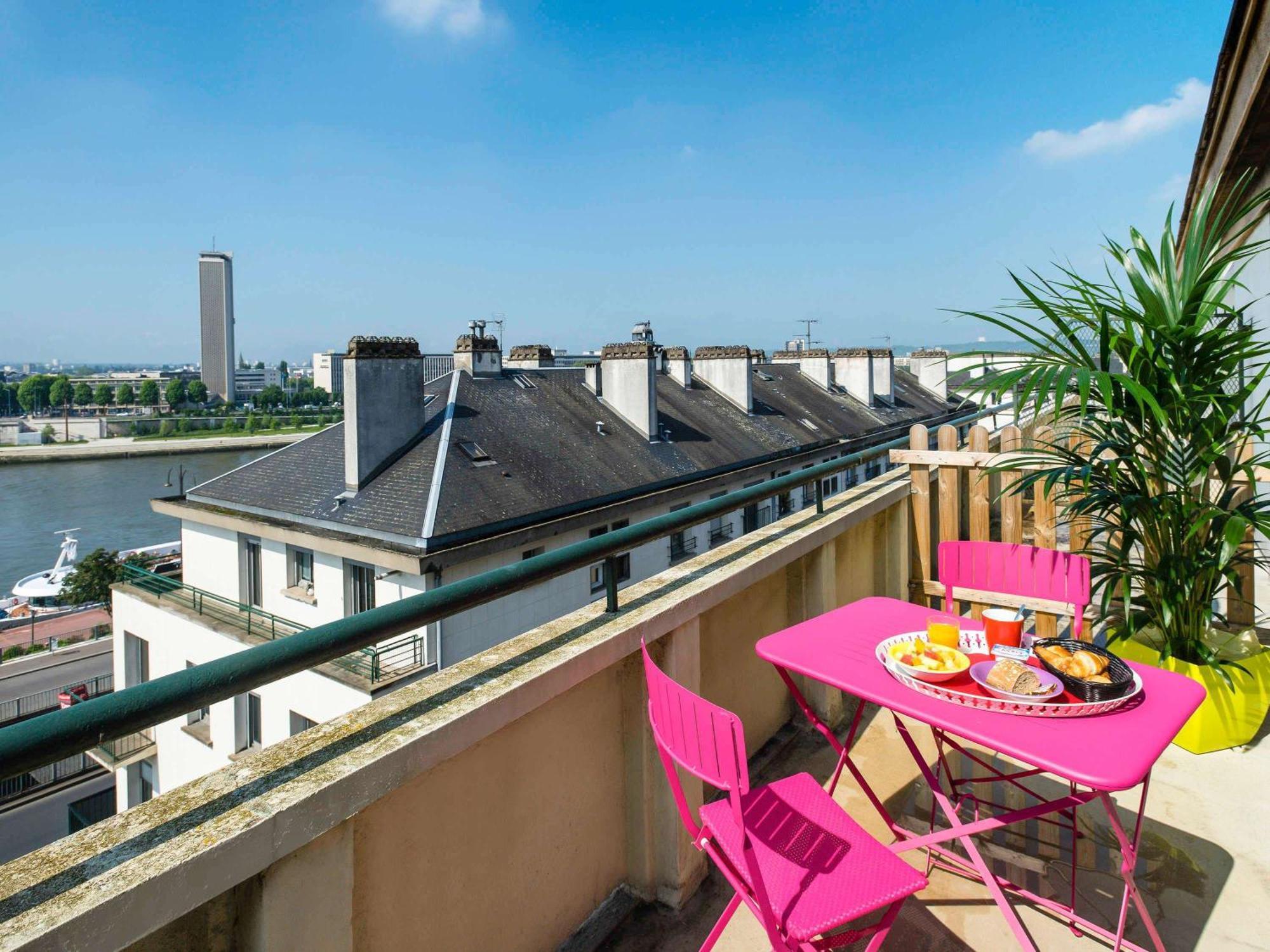 Ibis Styles Rouen Centre Cathedrale Hotel Buitenkant foto