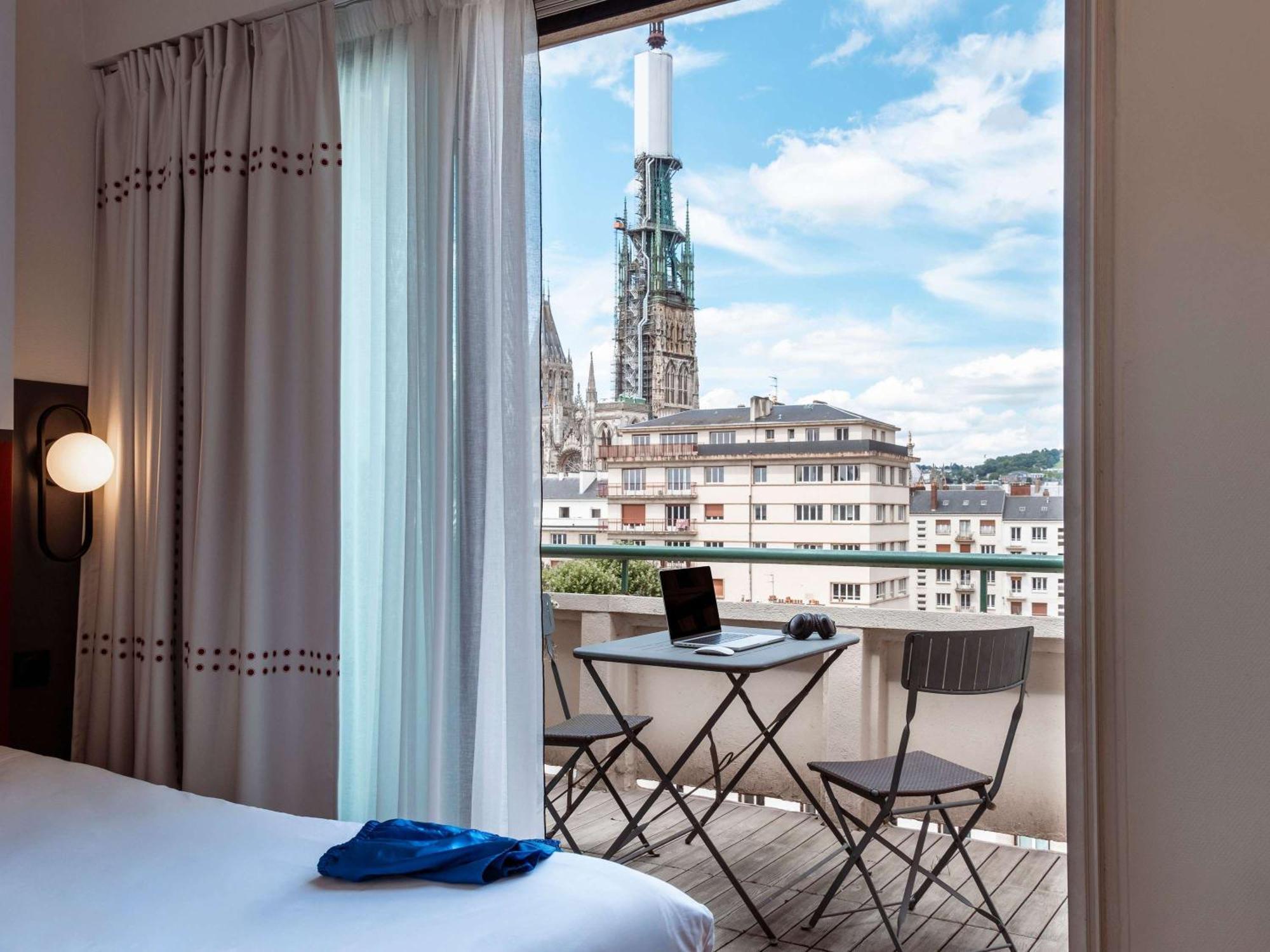 Ibis Styles Rouen Centre Cathedrale Hotel Buitenkant foto